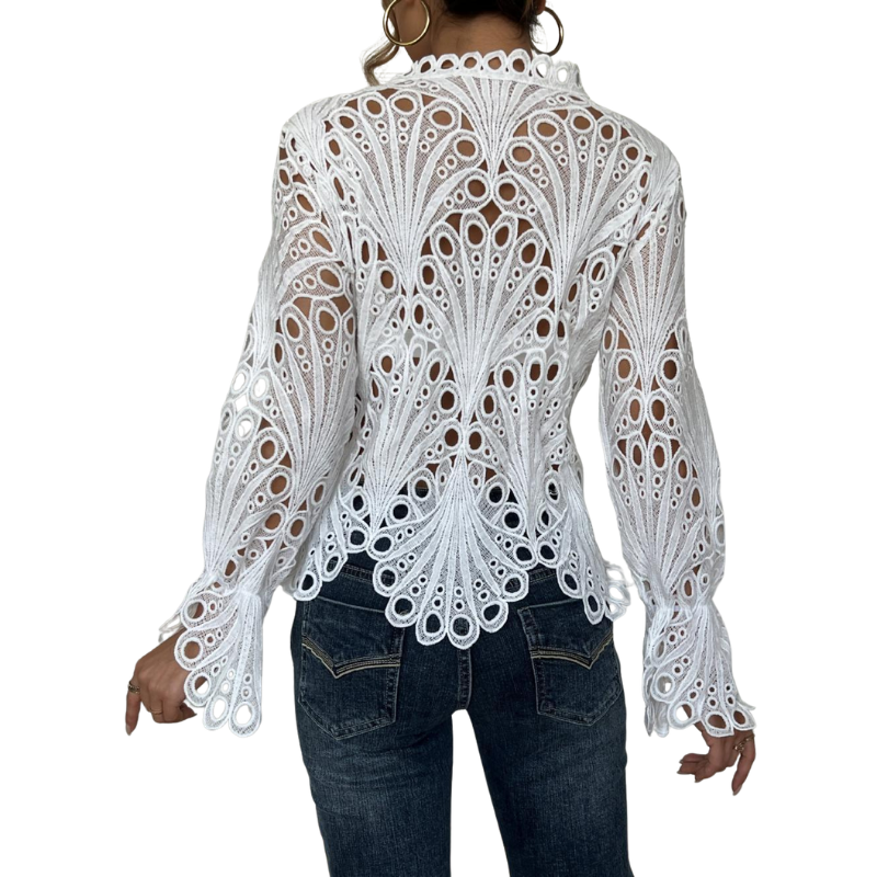 SARAH – Modern Hollow Detail Blouse