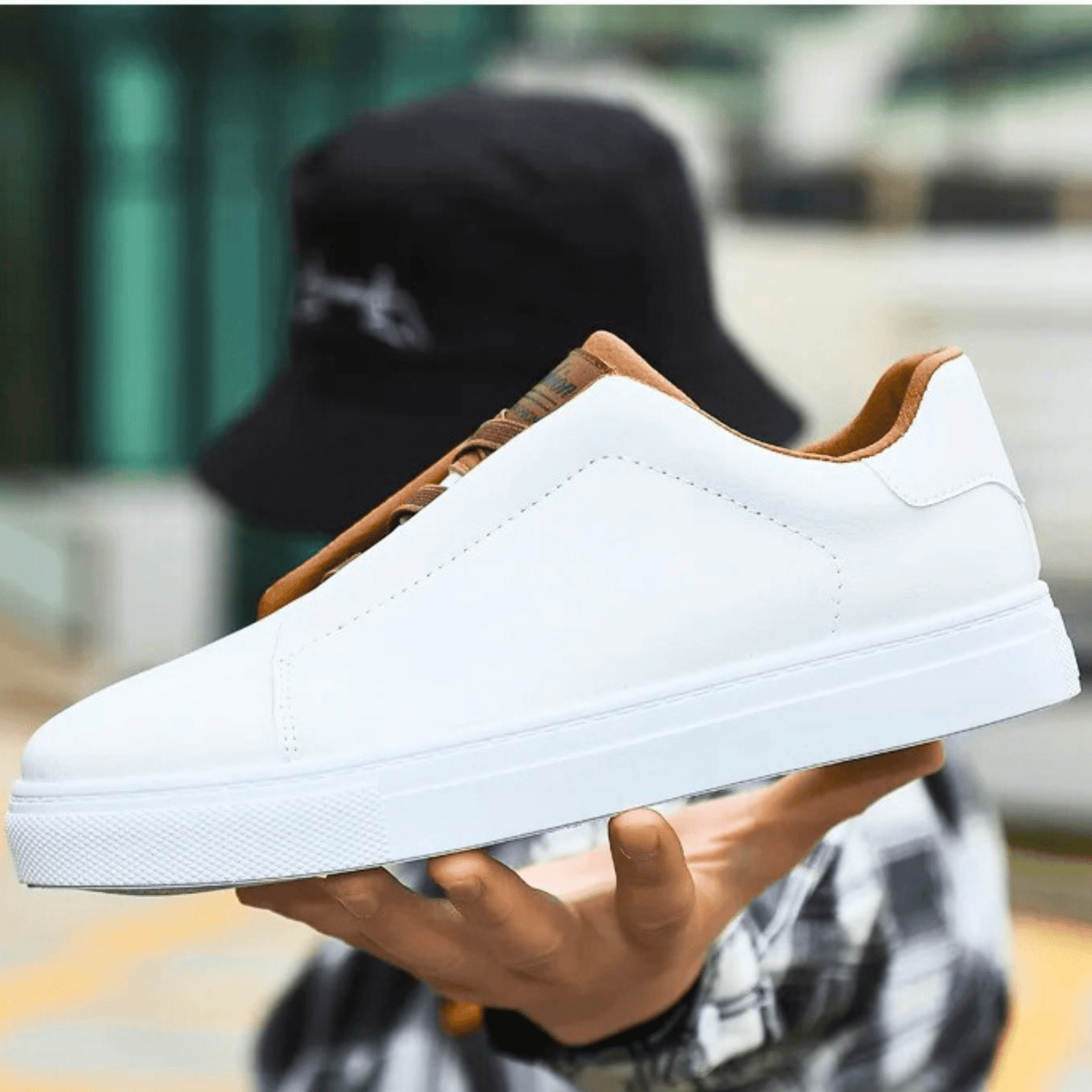 The Lorenzo Sneaker